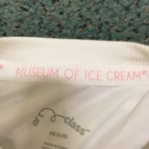 Museum of ice cream size small - Picture 3 of 4